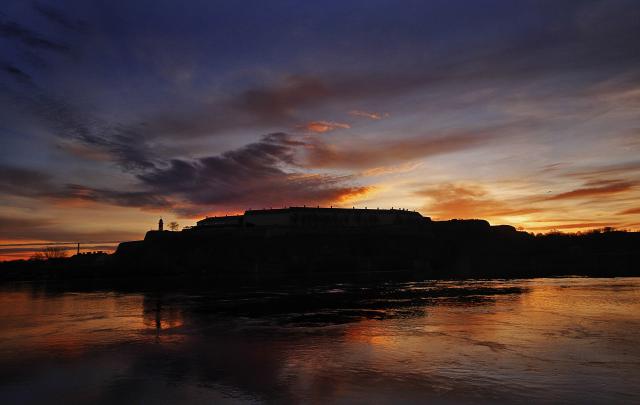 Рассвет в окрестностях сербского Нови-Сада